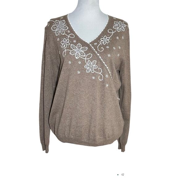 Alfred Dunner Mocha V-Neck Faux Wrap White Flowers Sweater Sz NWT - Picture 1 of 10